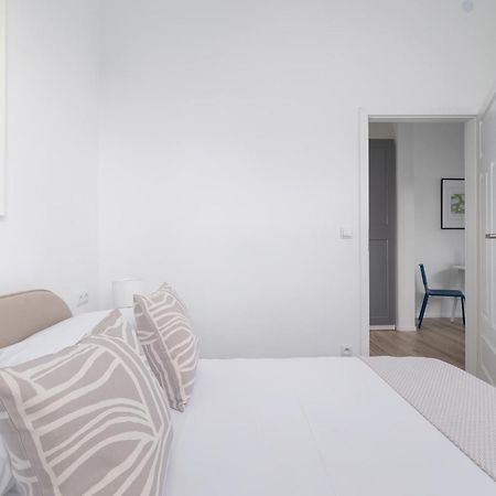 2 Bedroom Apartment - Dluga 65 Краків Екстер'єр фото