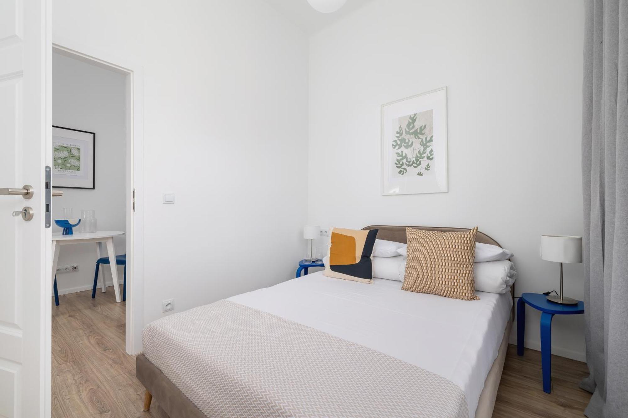 2 Bedroom Apartment - Dluga 65 Краків Екстер'єр фото